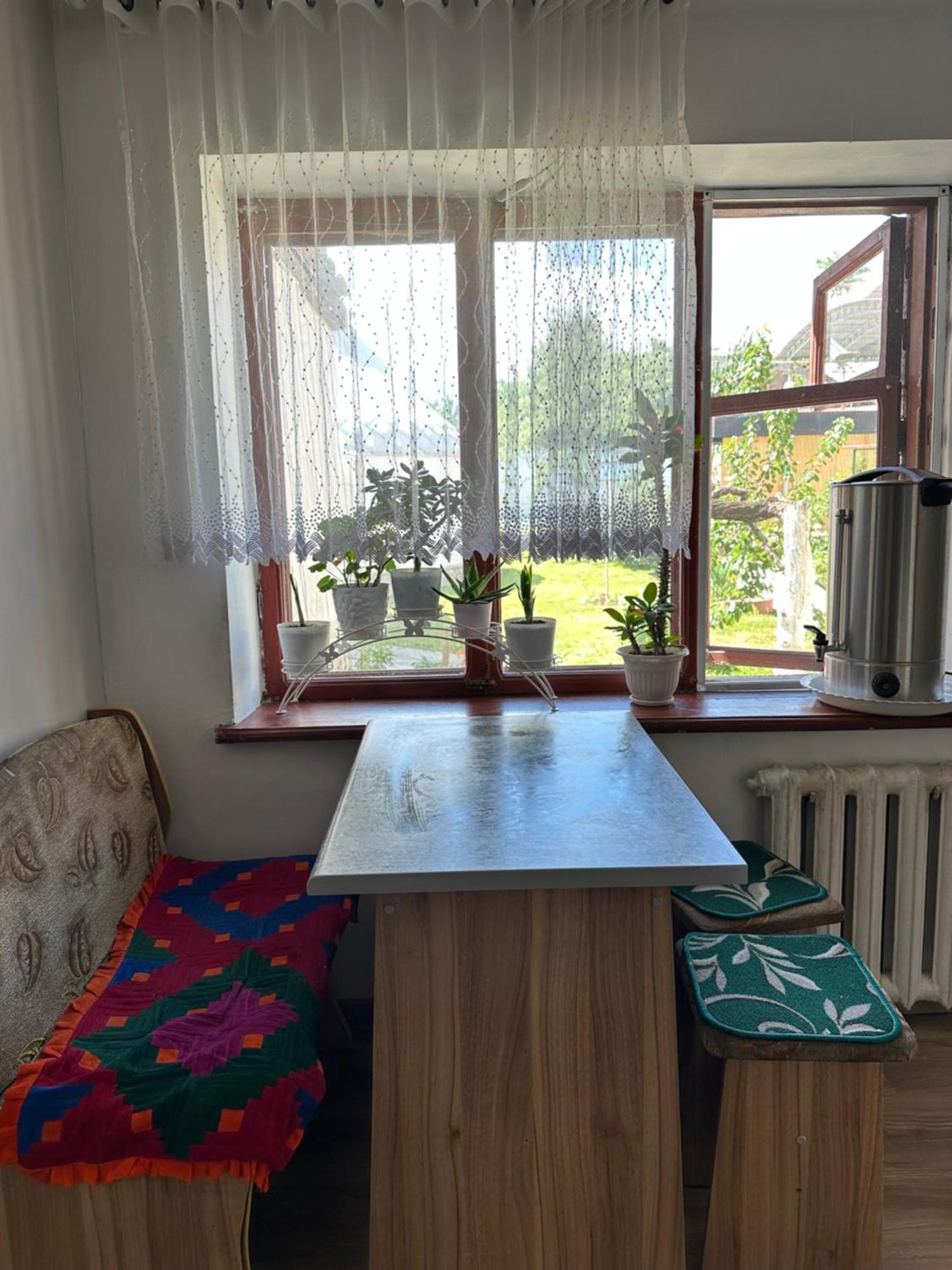 Tunduk Hostel Бишкек Екстериор снимка